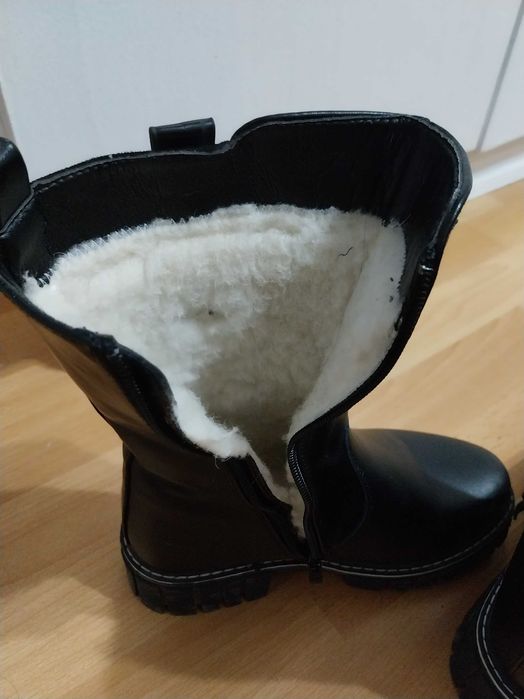 Топли ботуши,номер 35