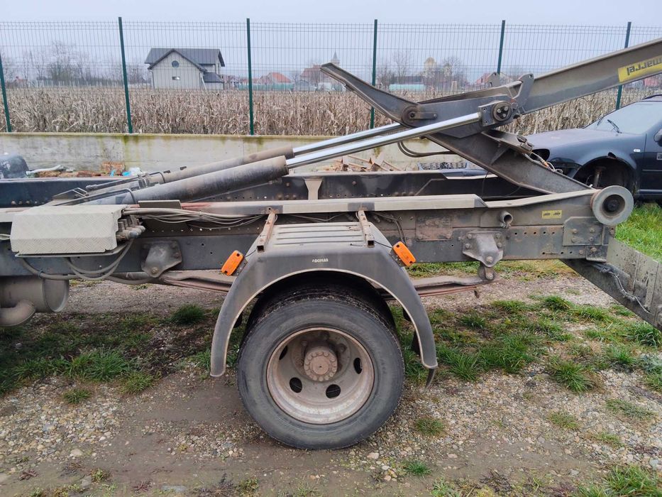 De vânzare DAF LF 45 cu macara