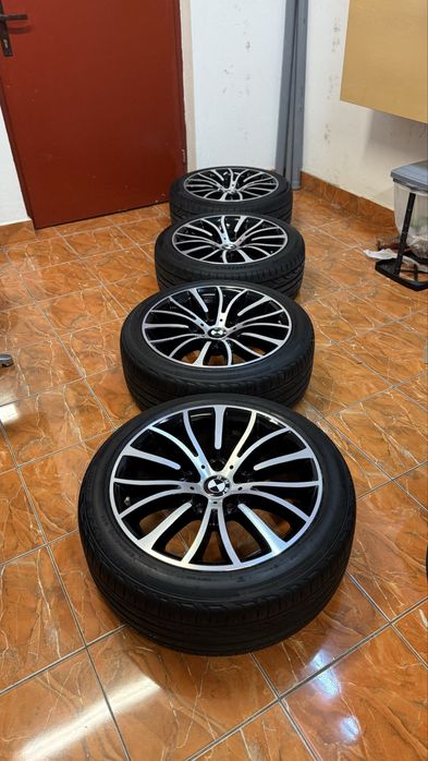 Jante bmw  cu anvelope de vara.. impecabile !!