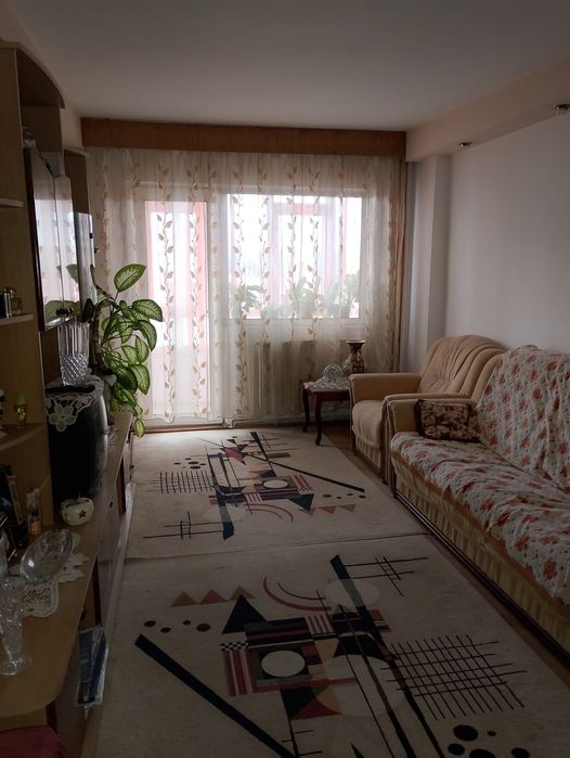 Apartament de închiriat