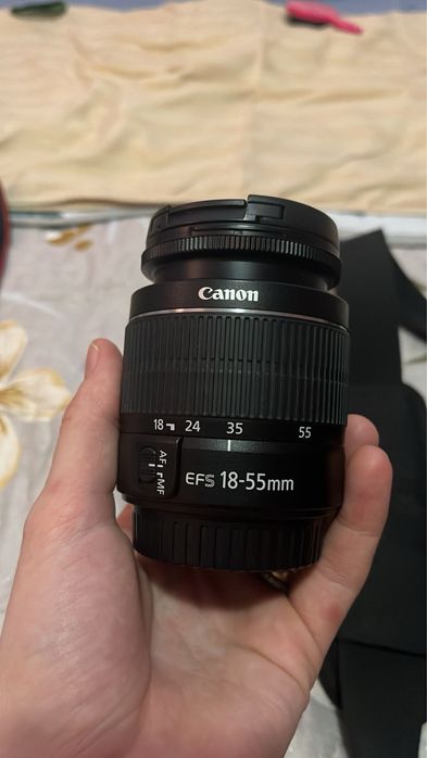 Vand aparat foto CANON 4000D