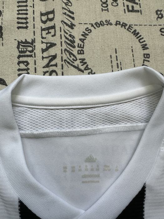 Adidas Juventus original тениска.XS