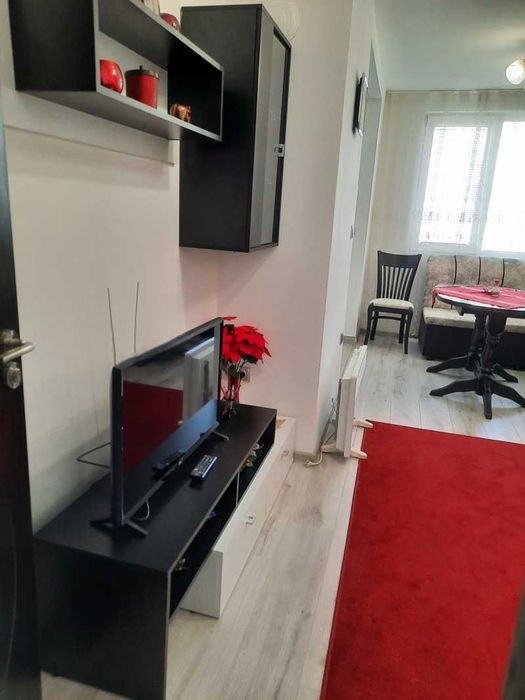 Дава се под наем Тристаен апартамент в София, Карпузица - 67 кв.м за 612 € - Снимка #2