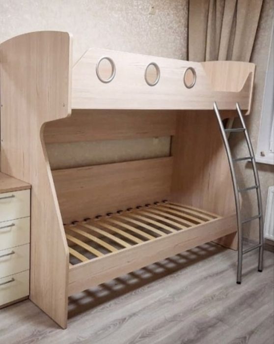 двухяростная кровать