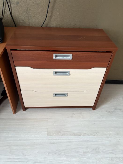 Продам спальный гарнитур