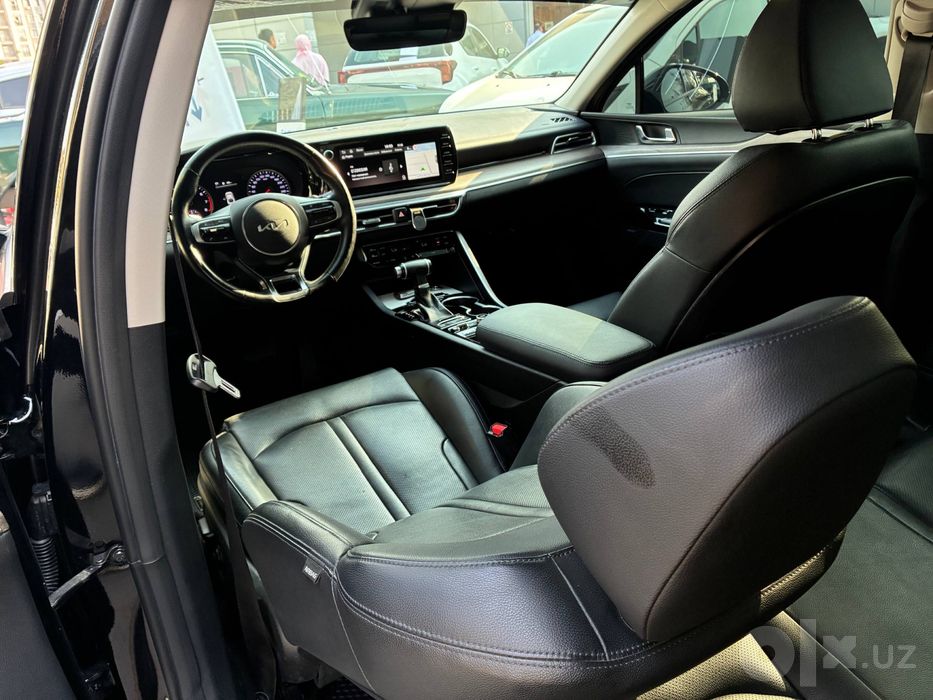 Kia K5 2023-года