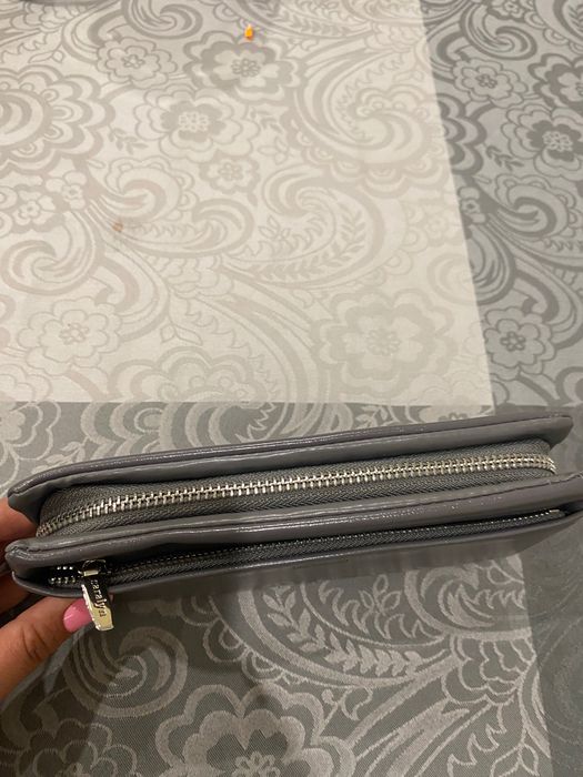 Дамски портмонета