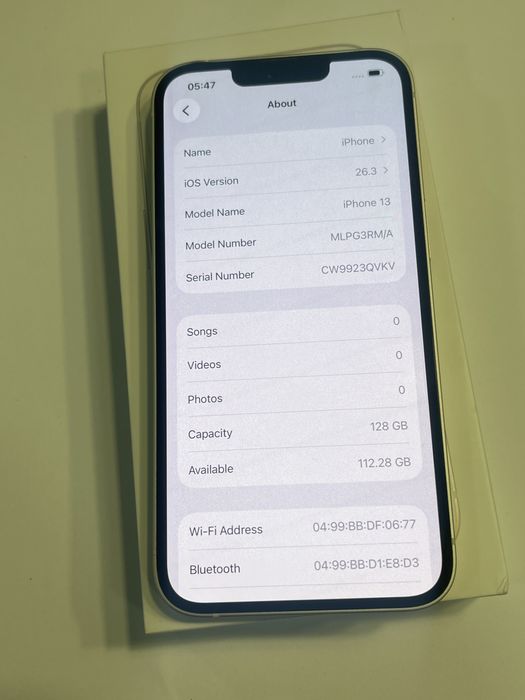 iPhone 13 ALB / 128 GB / Bateria 93%