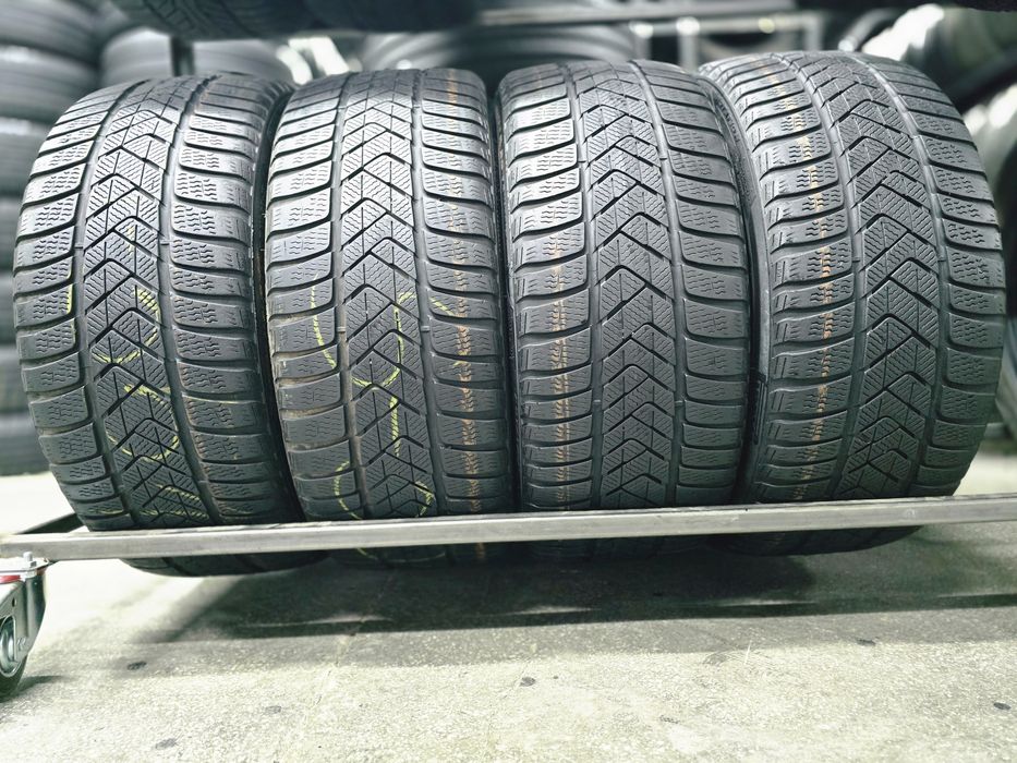 4x 235/35/20 M+S PIRELLI 2019 Stare excelentă