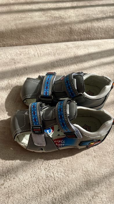 Детская обувь мальчиковая сандали в садик