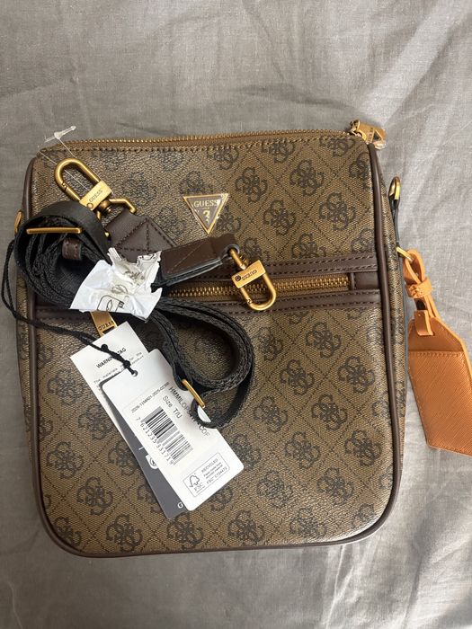 Guess чанта (чисто нова/ не използвана)