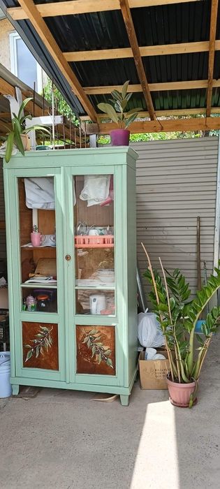 Продам шкаф , буфет, дерево