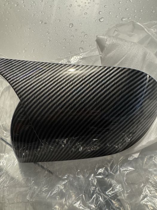 Капачки за огледала за Tesla 3