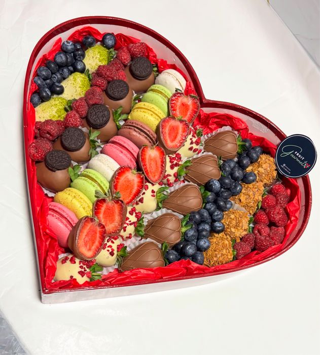 Клубника в шоколаде Подарки Qulupnay shokolad Sovg’alar Сладкий бокс