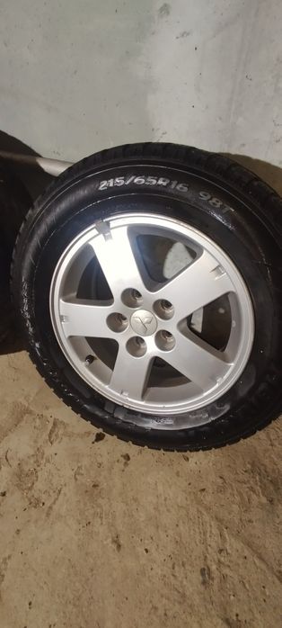 Продам колеса 16 радиус