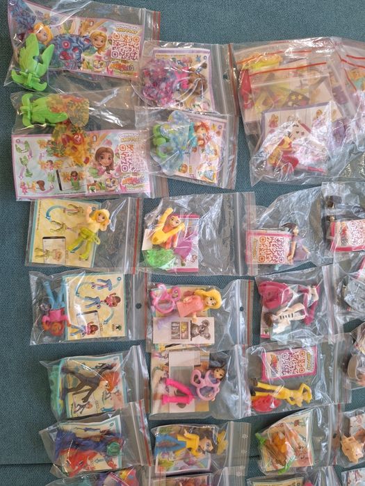Голяма лот kinder surprise,joy