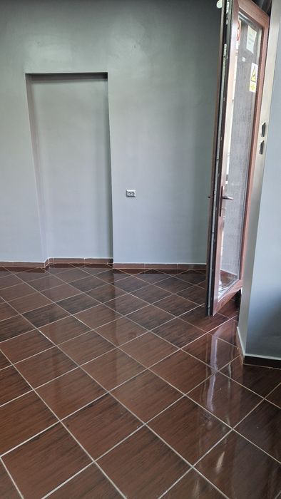 Spatiu comercial sector 3