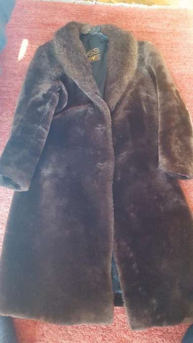 vand palton blana naturala