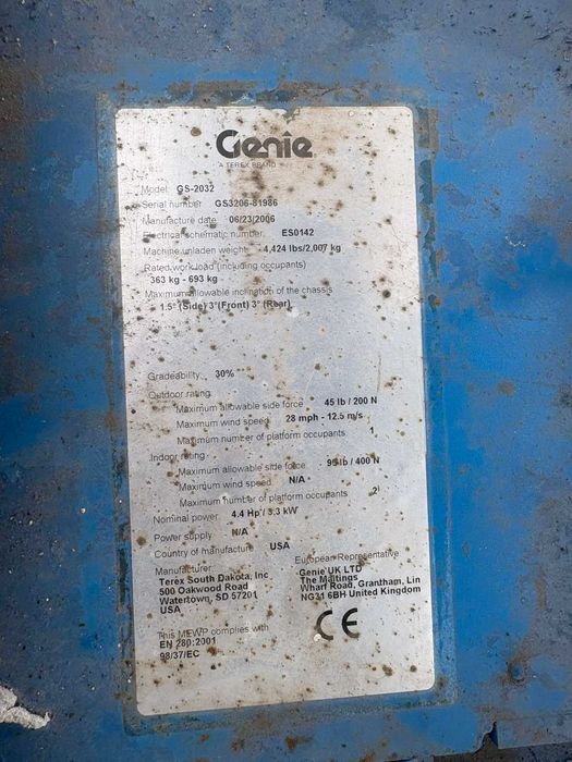 Ножична вишка Genie GS-2032