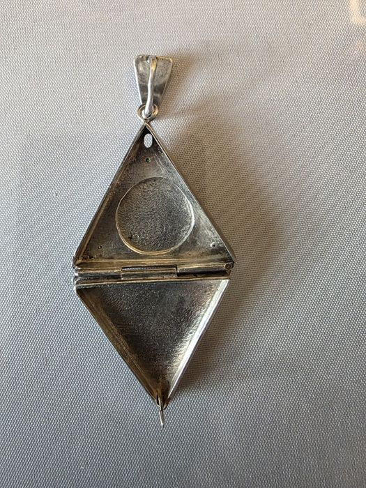 Мусульманский серебряный оберег тумар