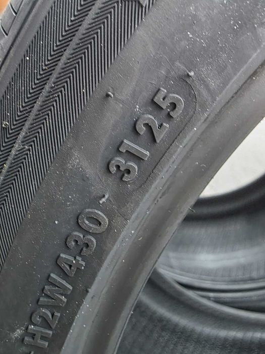 Anvelope noi iarna Porsche Cayenne2017-2023GripMax 285/35R22 315/30R22