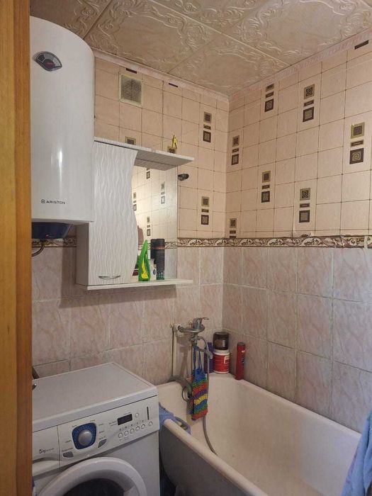 ПРОДАМ 2Х ком в центре