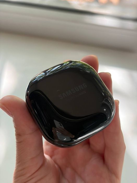 Samsung galaxy buds live