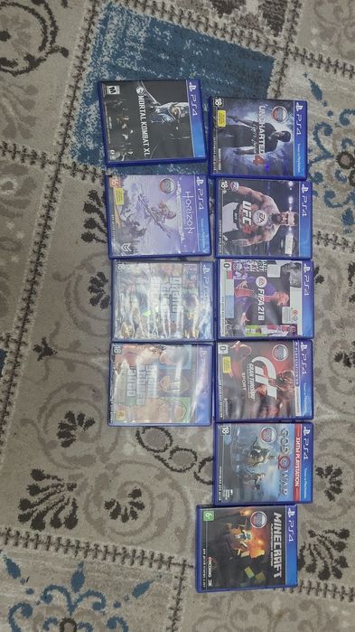 диски на пс4 разные