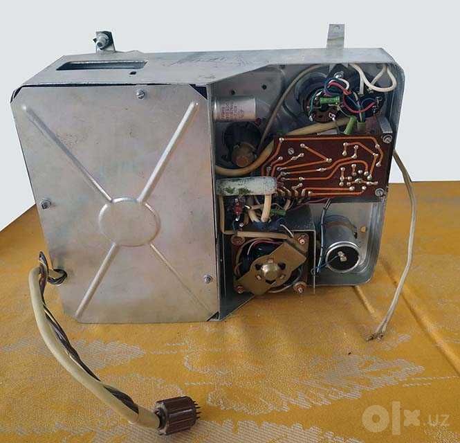 Запчасти от ламповой магнитолы Харьков 63. Советские.