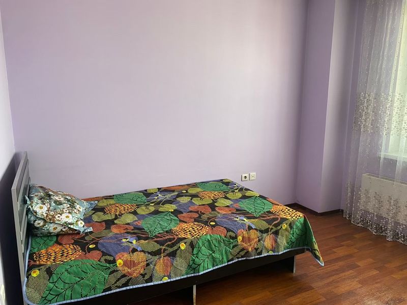 Продам кровать со шкафом