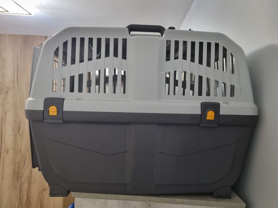 Cusca transport caine