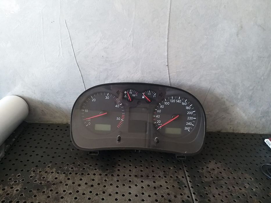 Ceasuri bord diesel vw golf 4 1j 1j0920825c