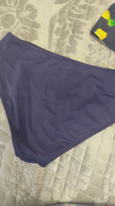 Продам купальник подростковый