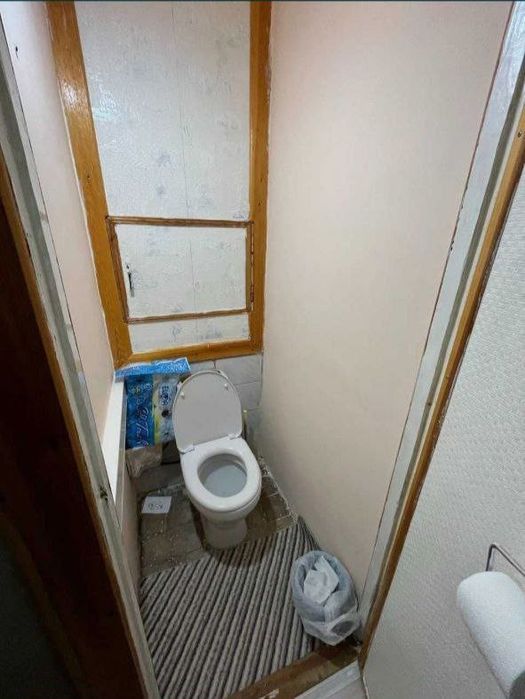 Срочно 2ком/4/4 Ялангач мв 34м2 ор.р 190-187шк Б-1.5×3 бий буз