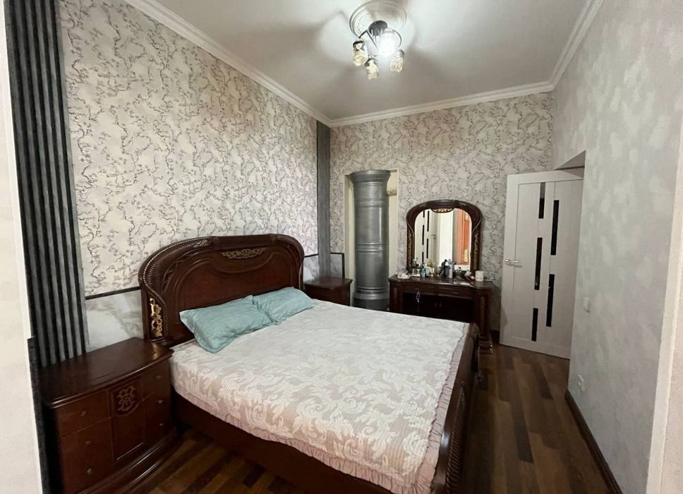 Уста Ширин Дом Участок 3,7 сотки 180 м² 6 комнат