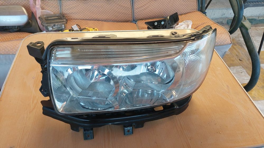 Оригинален Ляв Фар Субару Форестър 2005-2008г.