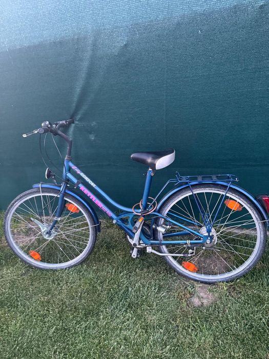 Vând bicicleta de dama in stare bun