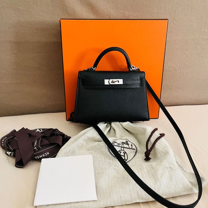 Hermes kelly чанта