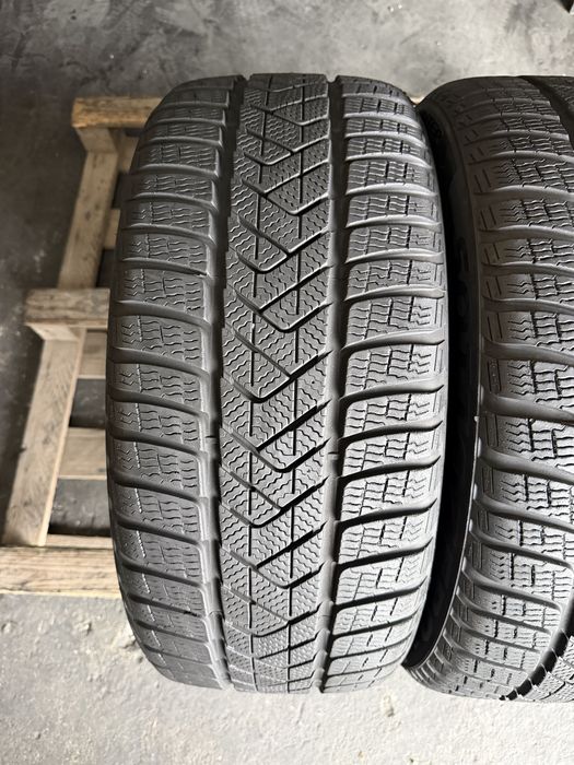2 anvelope iarna 235/45/18 , Pirelli , To ( Elect , Tesla ) , DOT 2022 , 6.7 mm
