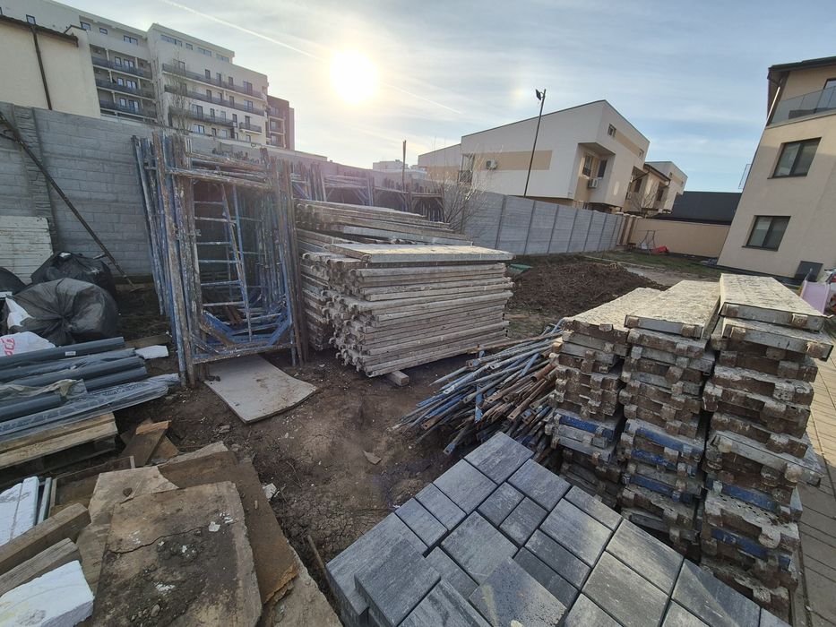 Schela metalica , folosita 660 m²