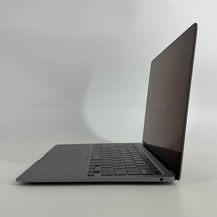 MacBook Air M1 (2020) – 8GB RAM