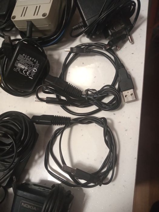 Зарядни за по стари телефони