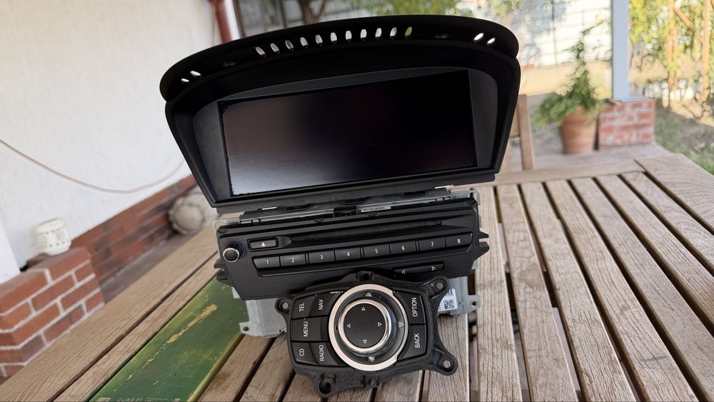 Navigatie Mare iDrive CIC BMW E90 E91 E92 E93