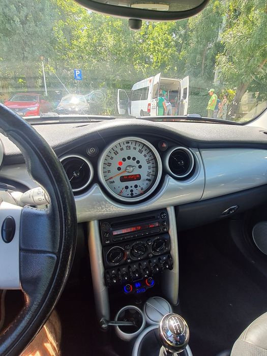 Mini Cooper RC31