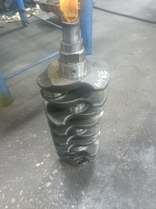 Коленвал mazda 323 121 b6