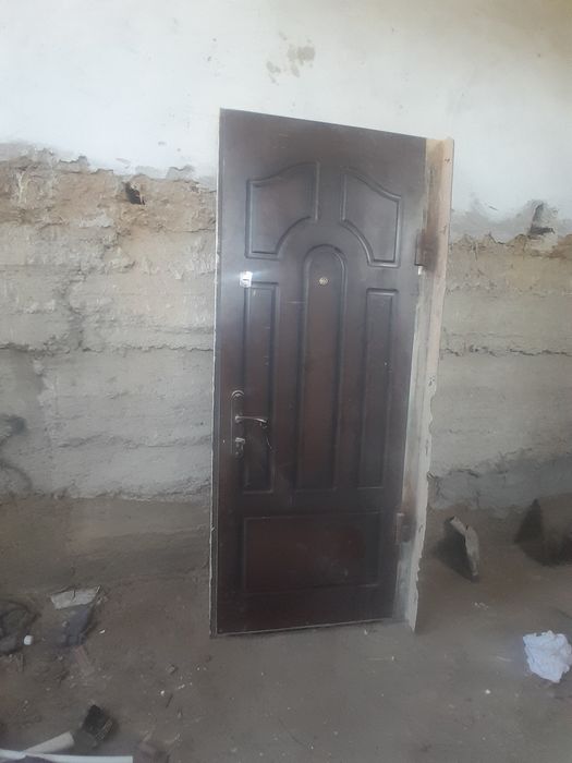 Temir eshikMDF blan qoplanga