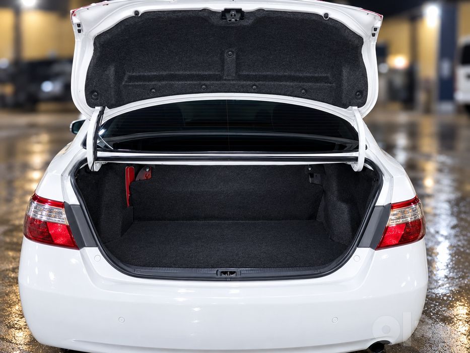 Toyota camry 40.