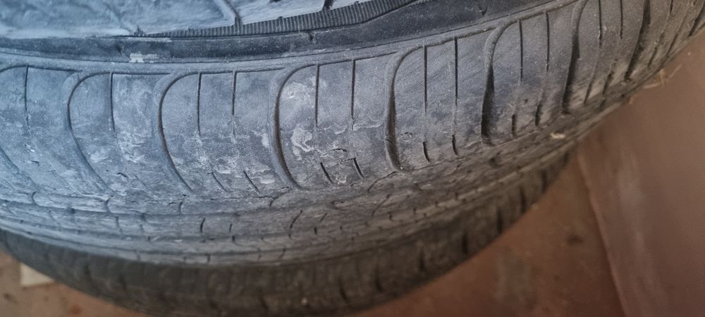 Шины Nexen б.у. 215    55     17