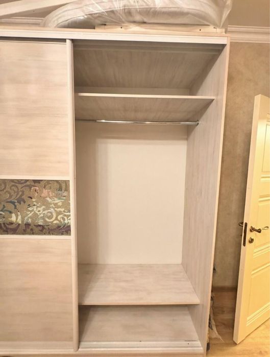 Шкаф 3-х дверный раздвижной, самовывоз