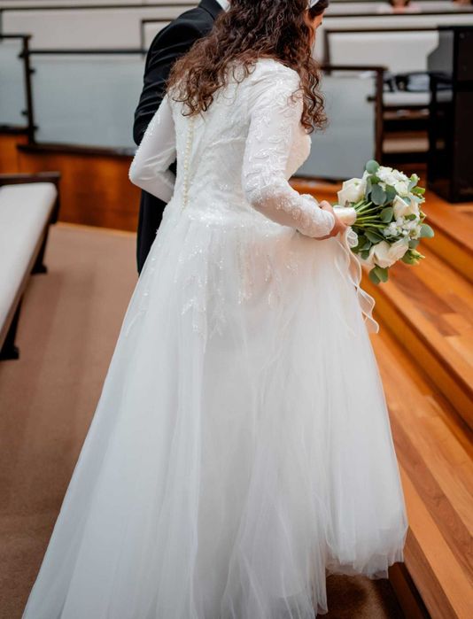 Vand Rochiță de Mireasă